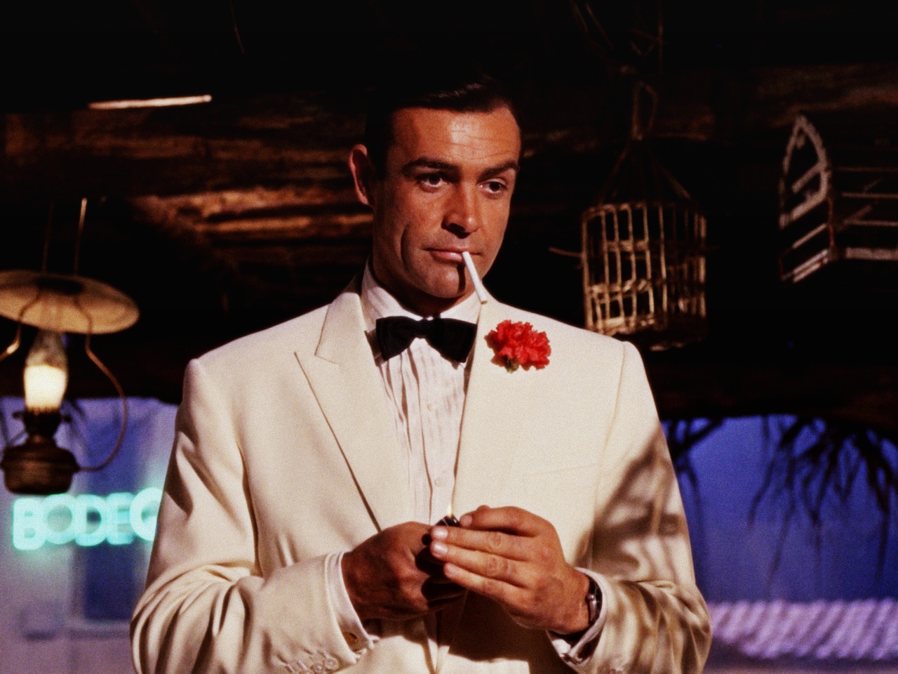 50 años de James Bond, el hombre más elegante del cine