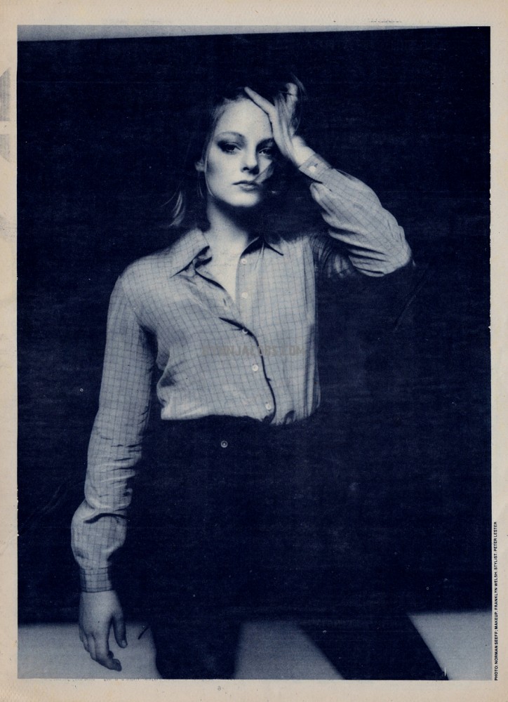 Andy Warhol's Interview magazine 1977 (3)_tn - Viste la Calle