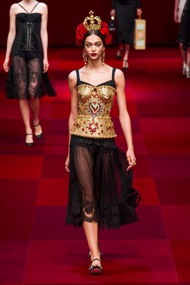 Dolce & Gabbana y su colección inspirada en la Sicilia española, en Milán Fashion Week SS 2015