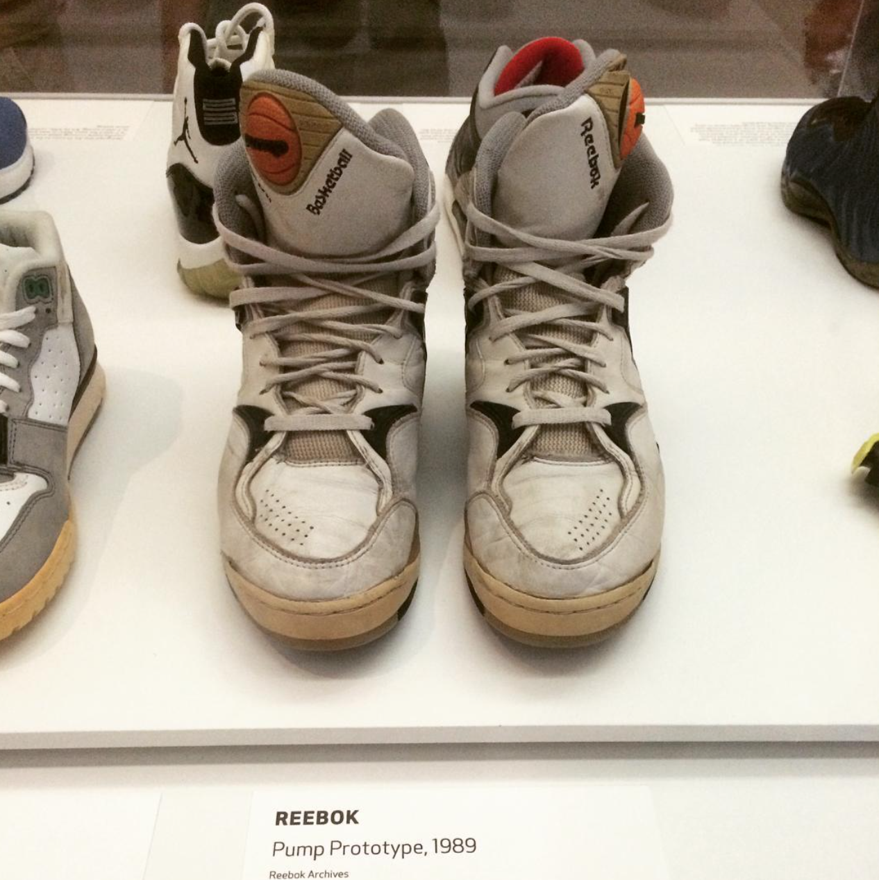 #VLCNewYork: The Rise of the Sneaker Culture, la exhibición del Museo de Brooklyn que rinde homenaje a las zapatillas