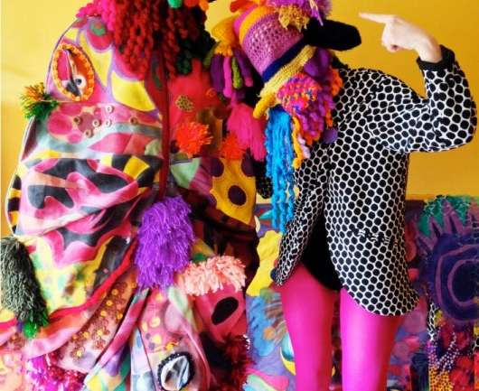 “Social Fashion Monster”, la línea de indumentaria que nace de una artista