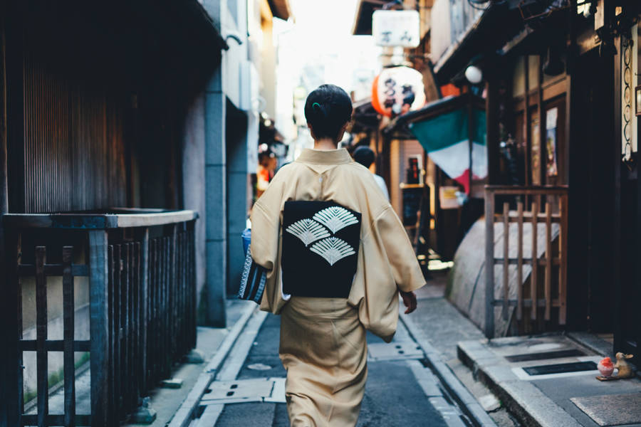 El estilo callejero tradicional y moderno de Japón bajo el lente de Takashi Yasui