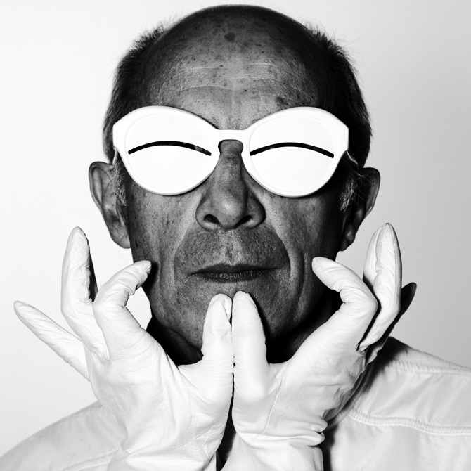 Adiós André Courrèges, el diseñador que le mostró el futuro a la moda