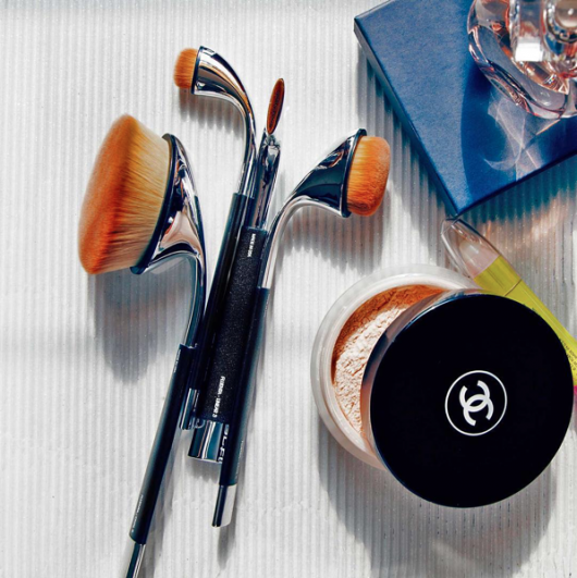 Artis brush: la marca de brochas que está cambiando la manera de maquillarse