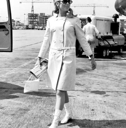 El estilo en los aeropuertos: Viajar en los 1960s