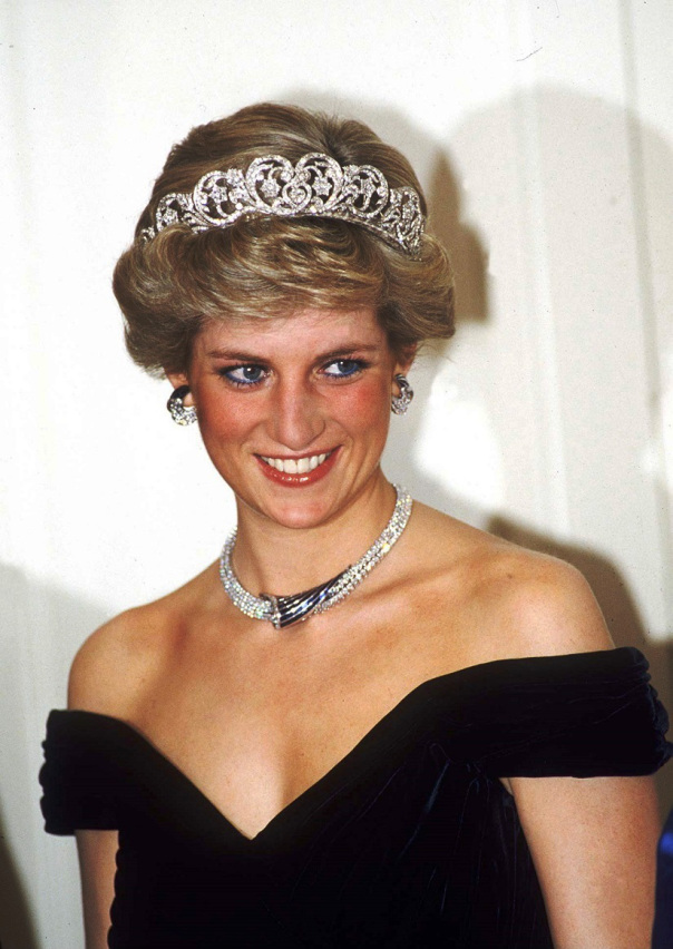 “Diana: Her Fashion Story”, el homenaje al estilo de Lady Di tras 20 años de su muerte