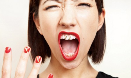 Moda Freak: Tatuaje para dientes