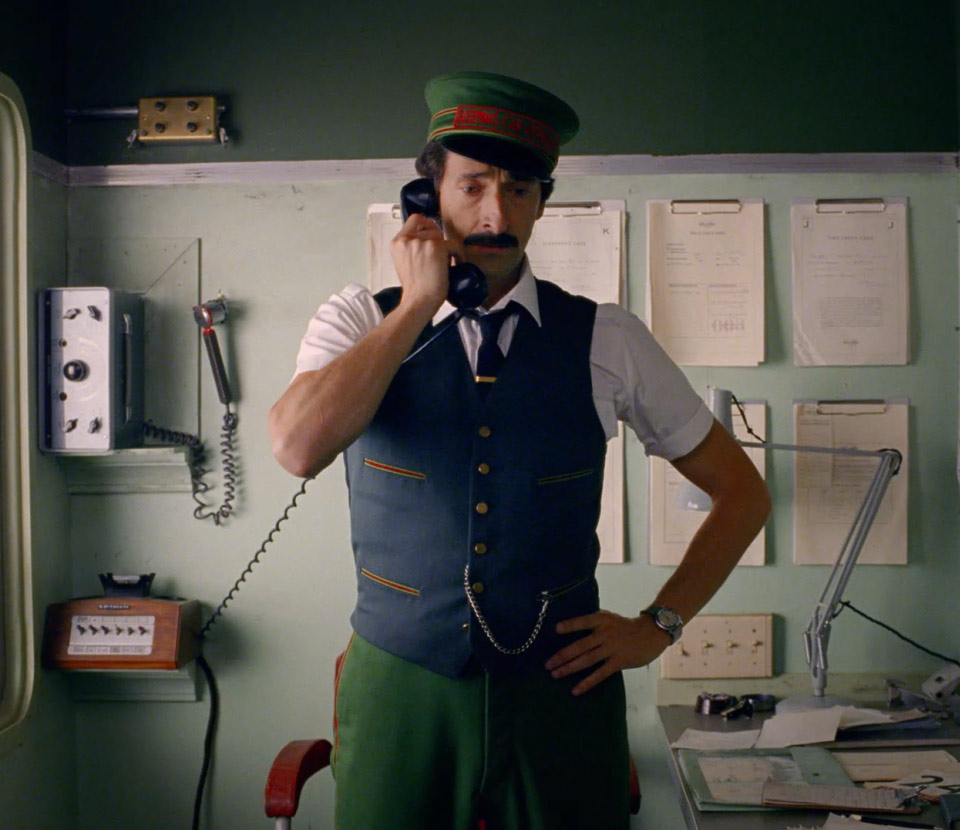 Adrien Brody protagoniza el cortometraje de navidad para H&M