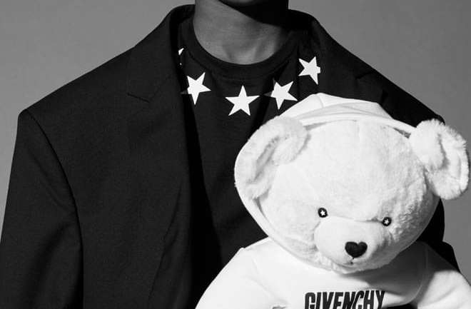 Givenchy presenta su primera colección para niños