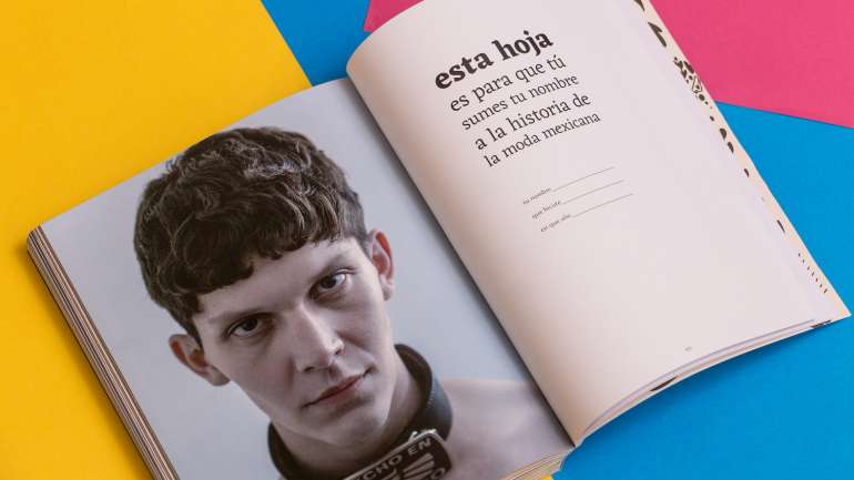 Mextilo: El primer libro de moda mexicana