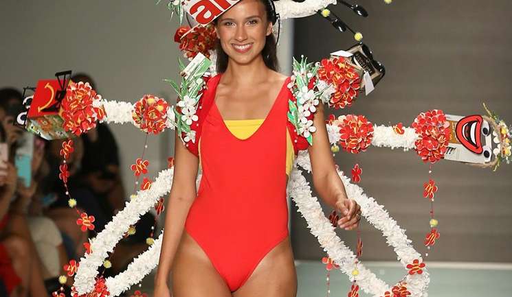 “McDonald’s Couture” en Miami Swim Week