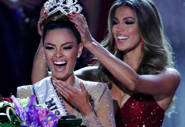 Desde hace 39 años que la corona no le pertenecía a Sudáfrica: Demi-Leigh Nel-Peters es la nueva Miss Universo 2017