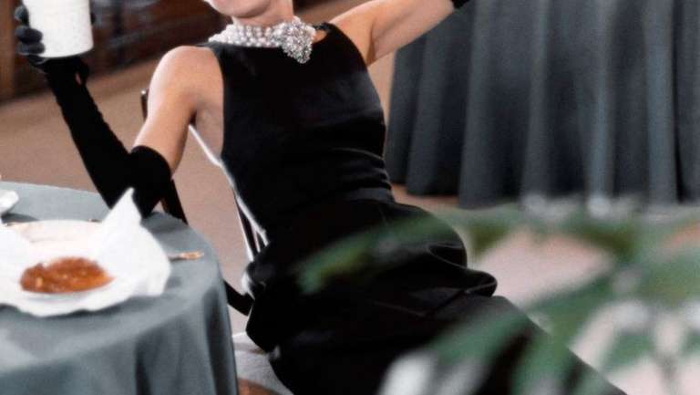 La relación de diseñador y musa entre Hubert de Givenchy y Audrey Hepburn