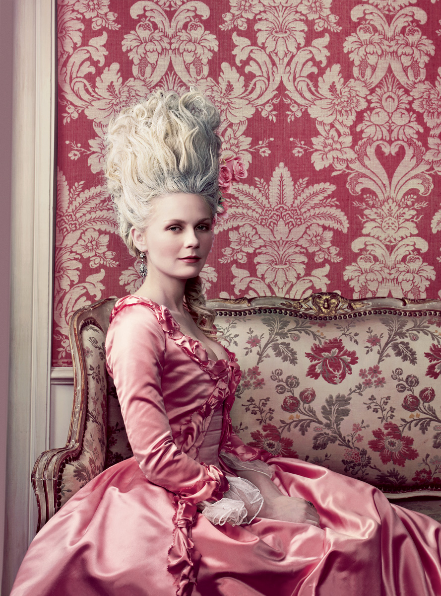 Think Pink: Los vestidos rosados más importantes del cine