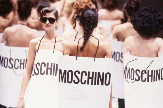 La moda irónica y Franco Moschino, el pionero