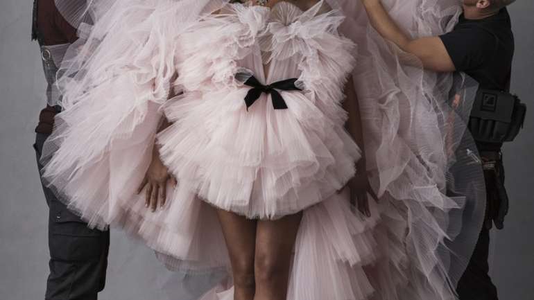 El giro Haute Couture de Tiffany Haddish en W magazine
