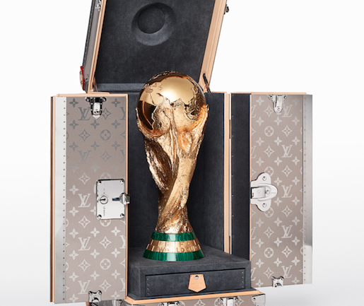 Louis Vuitton y el fútbol: Su lujosa colección junto a la FIFA