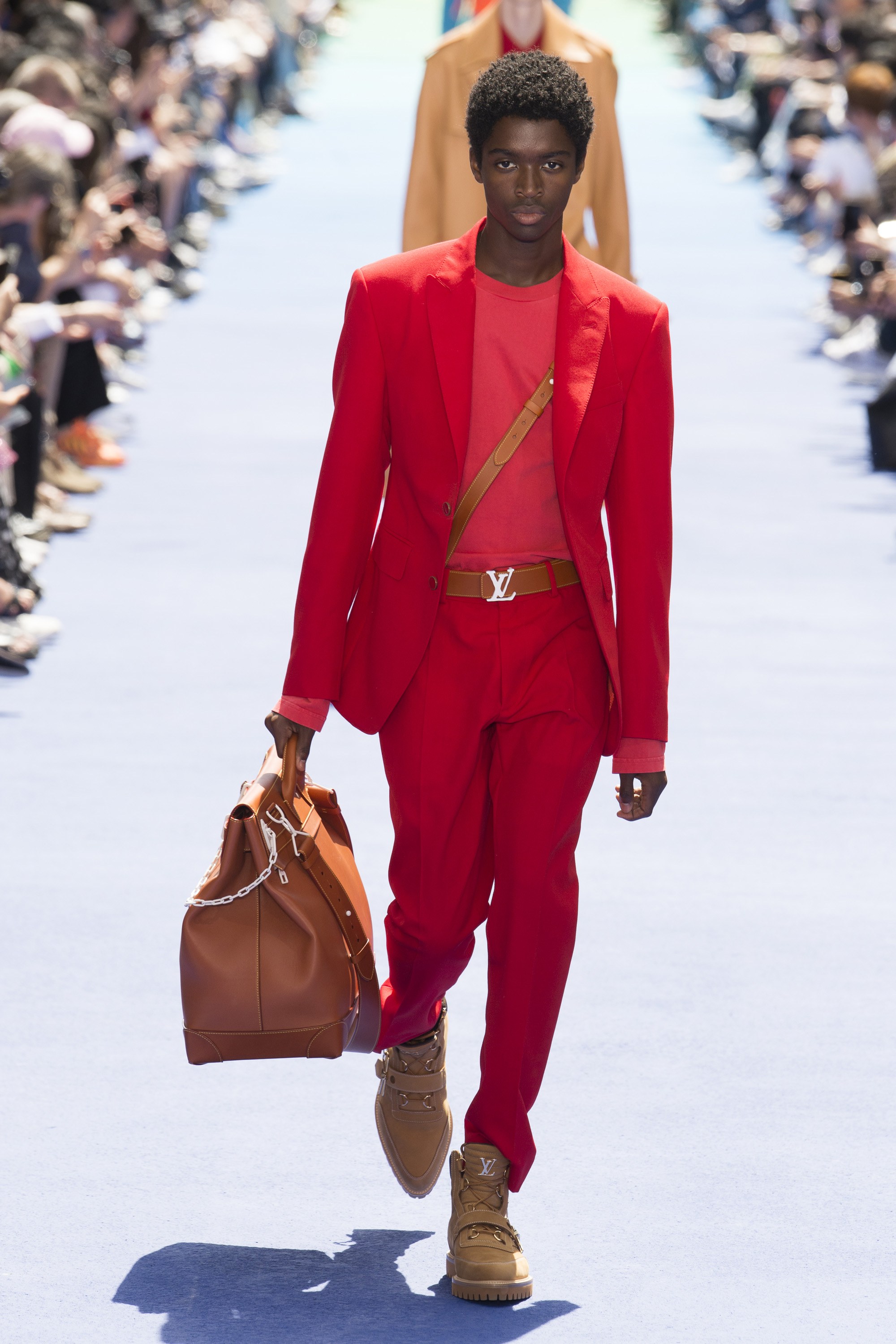 Colores y emoción: Cómo fue el debut de Virgil Abloh en Louis Vuitton