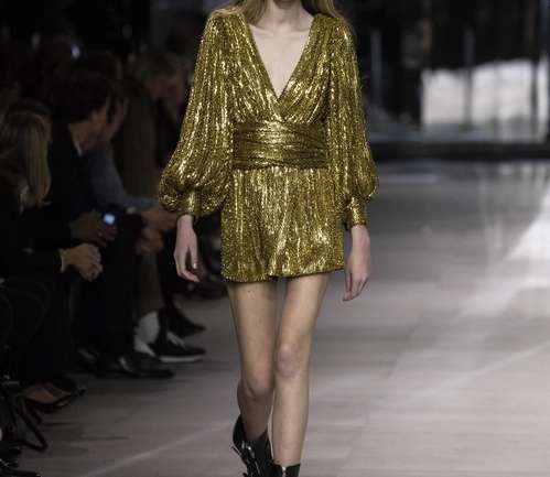 Margot H, la nueva modelo que cerró el show de Celine en Paris Fashion Week