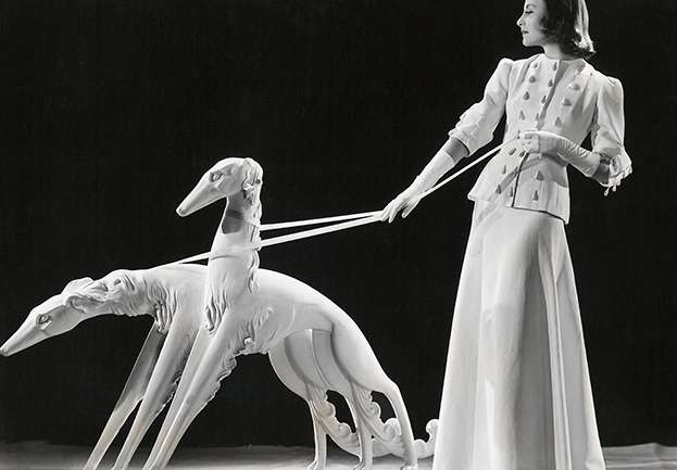 “Night and Day: 1930s Fashion and Photographs”, la exhibición que muestra lo mejor de esa década