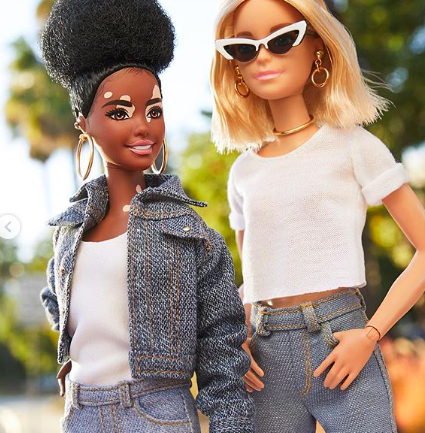 60 años de Barbie: ¿Cómo se ha reiventando la muñeca más popular?