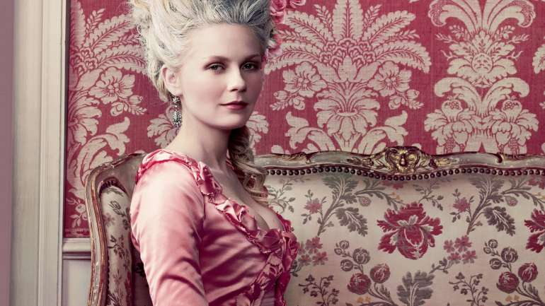 Cuando Kirsten Dunst se transformó en Marie Antoinette en Vogue