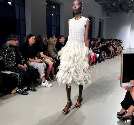 VisteLaCalle en Paris Fashion Week: Las texturas de Rahul Mishra S/S 2020