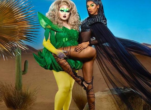 2 queens in 1 Desert: la colección de maquillaje de KimChi y Naomi Smalls