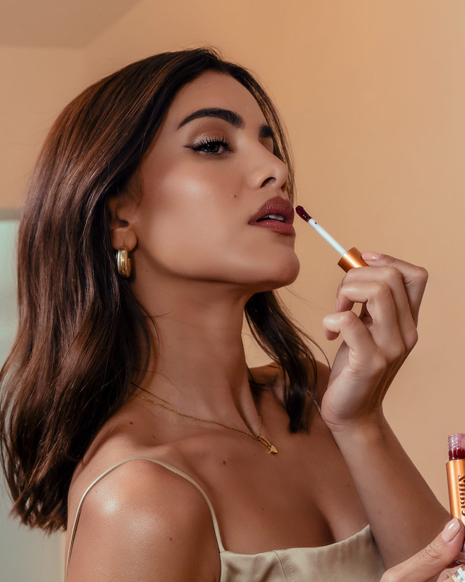 Elaluz: la línea de maquillaje de la beauty blogger Camila Coelho