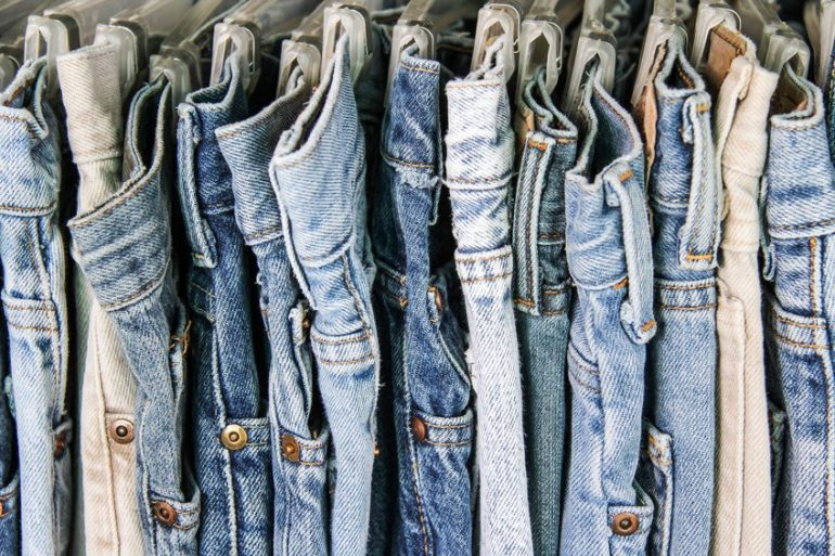 Seis consejos para guardar tus jeans en el clóset correctamente