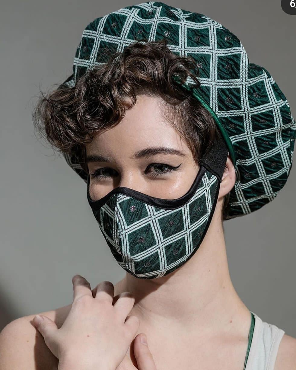 Claudia Troncoso, la diseñadora chilena que apuesta por las mascarillas