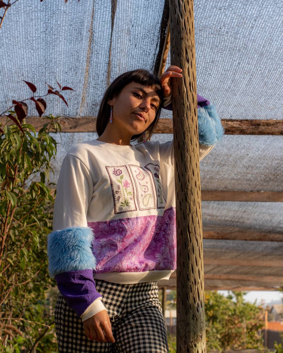 Reciclaje e intervención textil, la apuesta de la marca chilena Navaja Híbrida