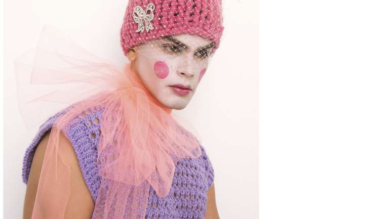 Moda chilena: Rosado, la nueva colección de sombreros y tocados de Daltónico