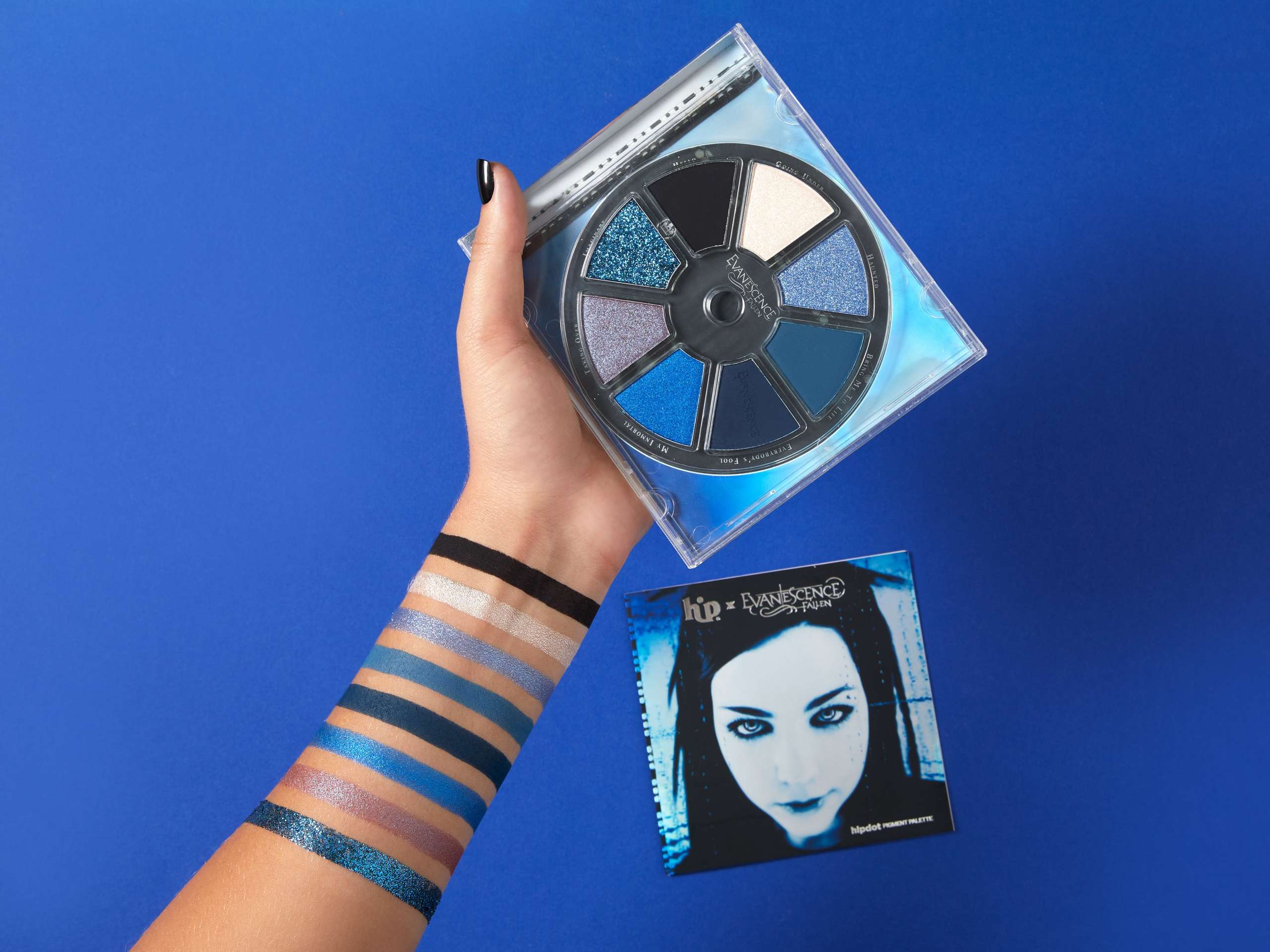 La sorpresiva celebración de Evanescence: Sombras para conmemorar los 20 años de su álbum debut “Fallen”